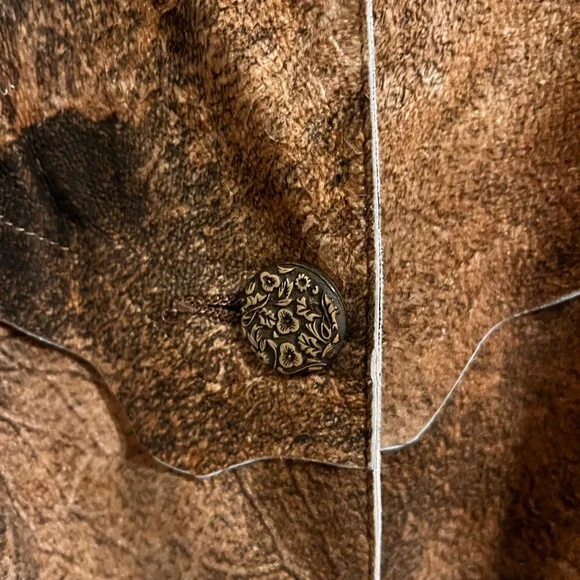 Penny Lane Rodeo-Ready Vintage Levinson
Leather Coat - NFR Statement Piece - Picture 8 of 15